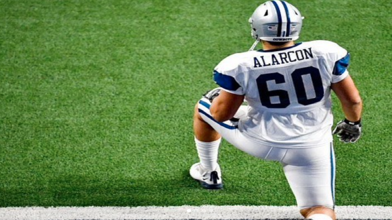 Mexicano Isaac Alarcón estará una temporada más con los Cowboys - Club  Deportes Sports Weekly