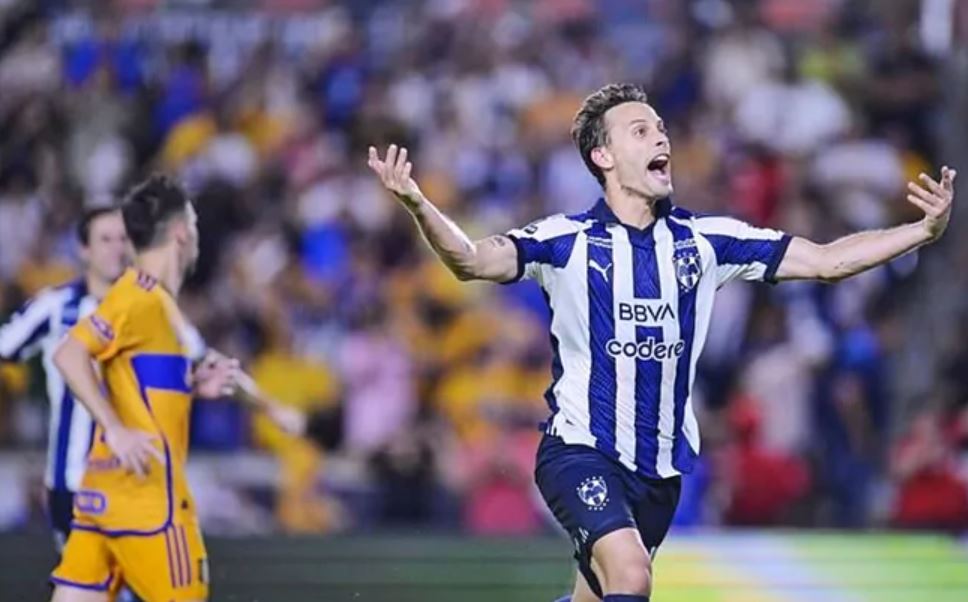 Canales celebra el gol del triunfo ante Tigres.Mexsport.