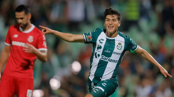 Santos Laguna deja a Toluca FC en cero con un triunfo 2-0