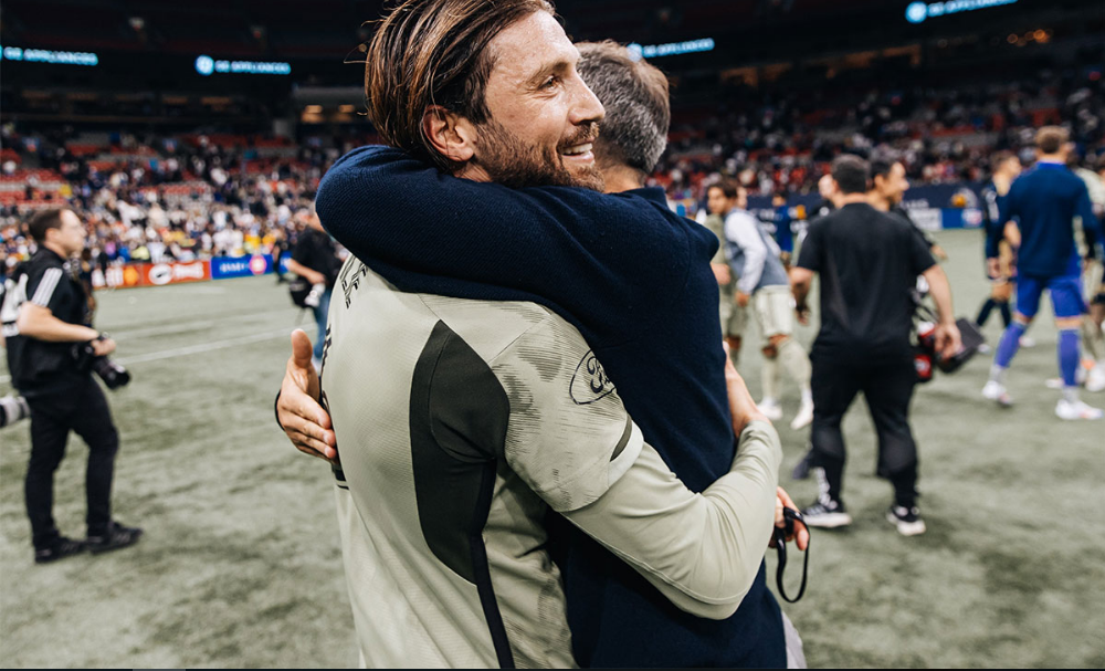 El español Ilie Sánchez mantiene a LAFC en la pelea con Galaxy por el liderato del Oeste