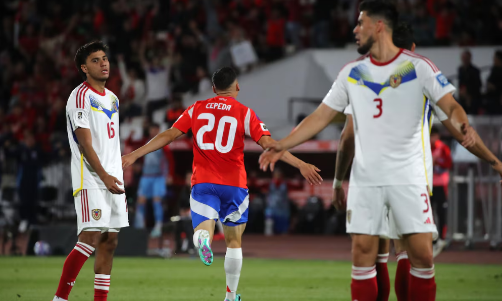 Lucas Cepeda anotó dos goles ante Venezuela. Foto: Jonnathan Oyarzun/Photosport.