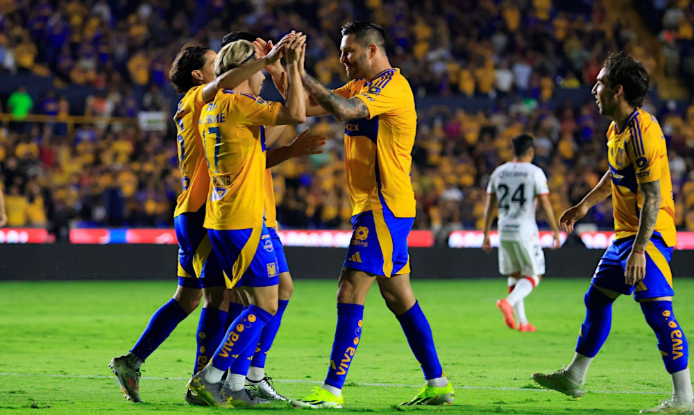 Tigres gana 2-1 a Toluca