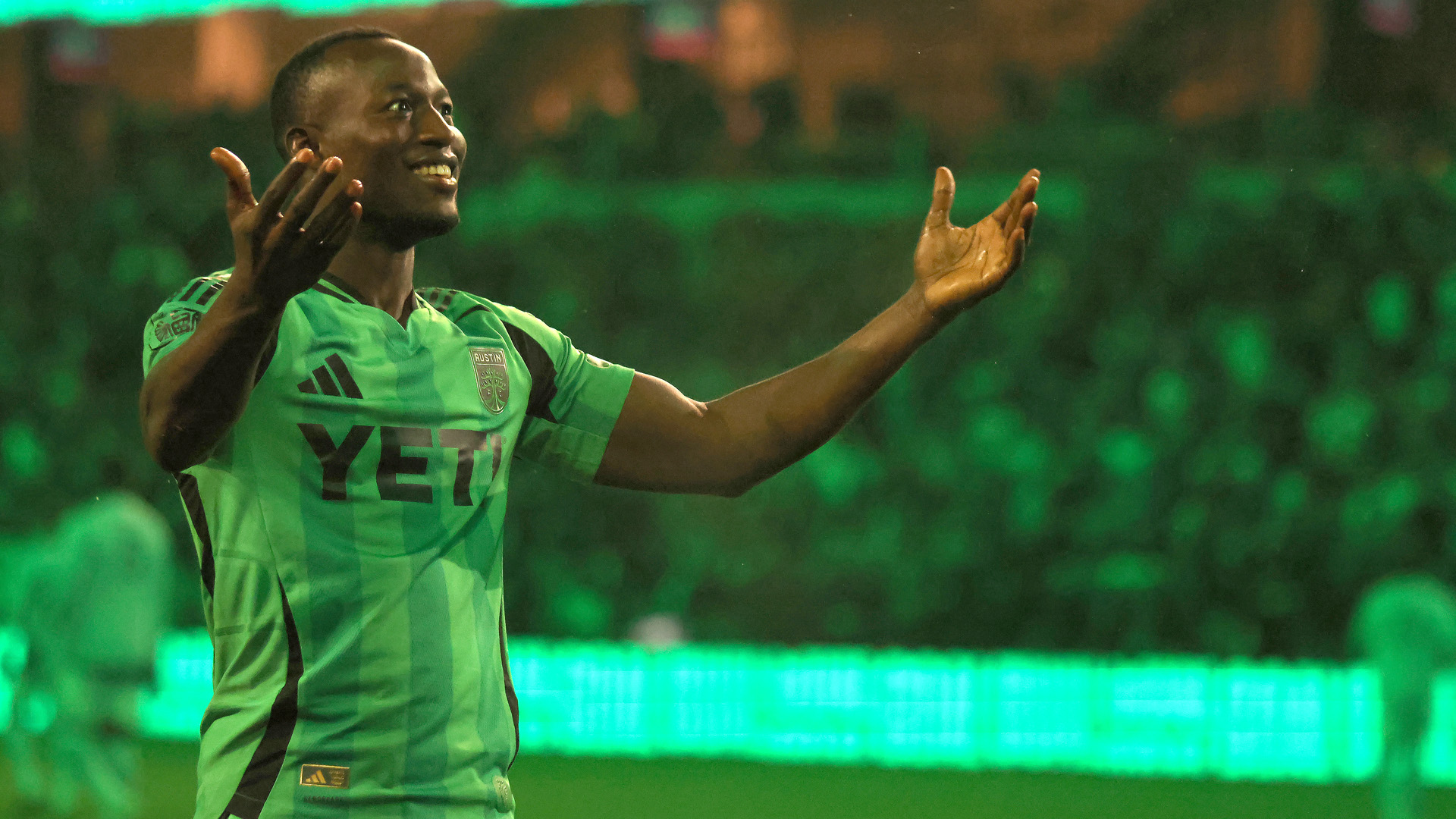 Osman Bukari celebra la única anotación del partido, en la victoria sobre Sporting Kansas City | Foto: Club Deportes / Jorge Iturralde