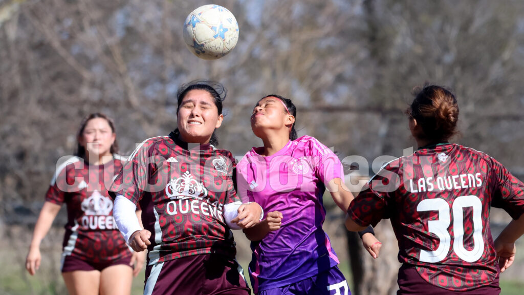 Las Queens de Jarochos Soccer League lograron el tercer lugar | Foto: Club Deportes / Jorge Iturralde