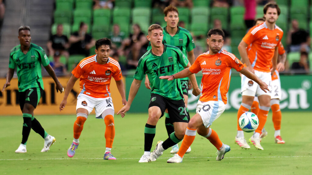 Austin FC avanza en Open Cup al vencer a Houston Dynamo 31 | Foto Club Deportes Jorge Iturralde Austin FC avanza en Open Cup al vencer a Houston Dynamo 31 | Foto Club Deportes Jorge Iturralde Austin FC avanza en Open Cup al vencer a Houston Dynamo 3-1 | Foto: Club Deportes / Jorge Iturralde