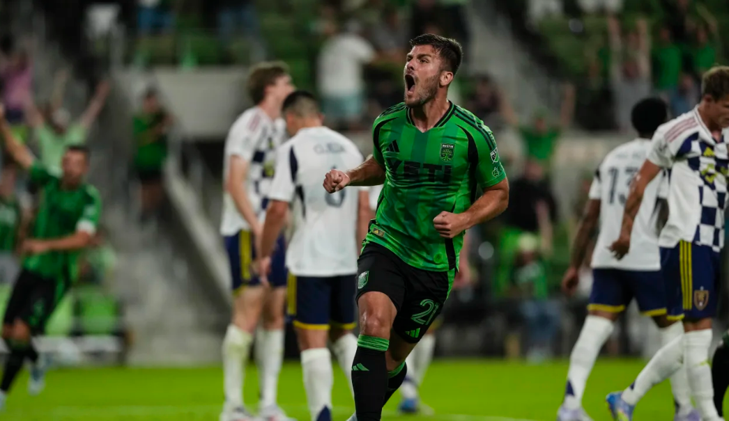 Rubio se gana un lugar en el Equipo del Día de la MLS con un gol en el final