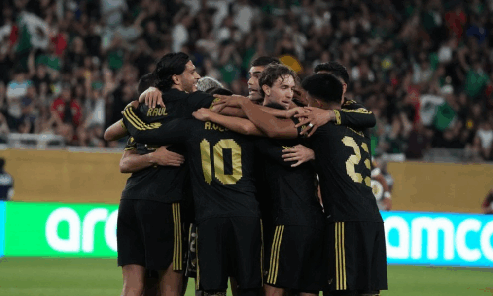 Vega ayudó México a clasificar a las Semifinales