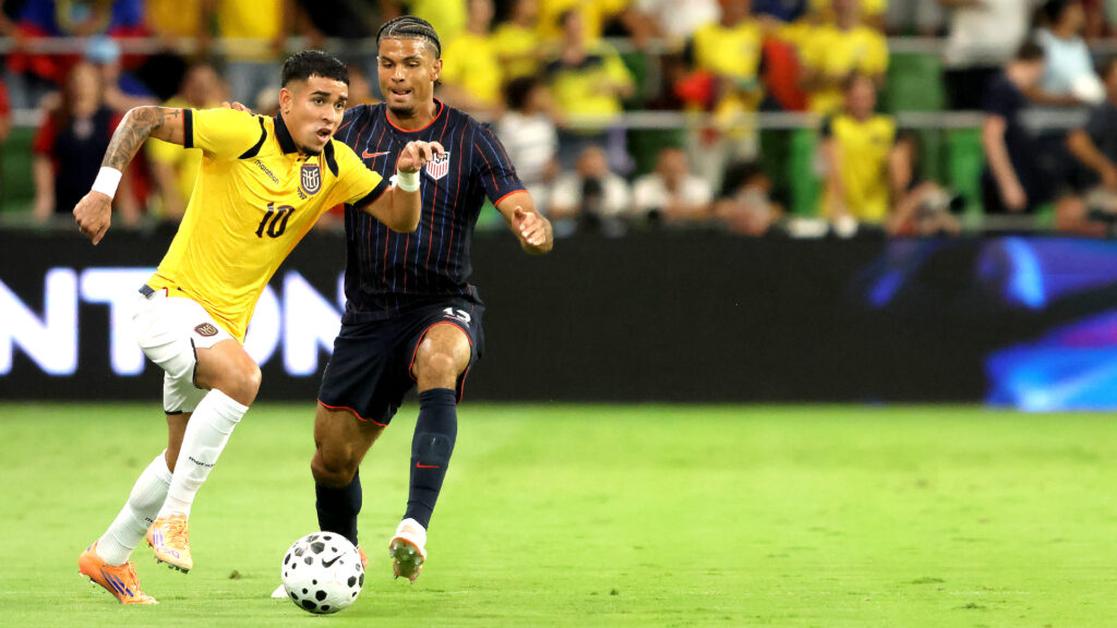 Estados Unidos y Ecuador empataron a un gol | Foto: Club Deportes / Jorge Iturralde